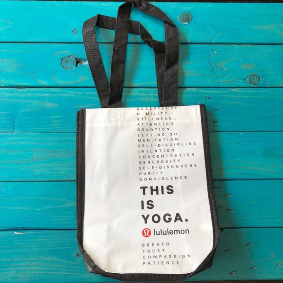 Lululemon Reusable Small Tote Bags - Set of Two - Picture 3 of 9